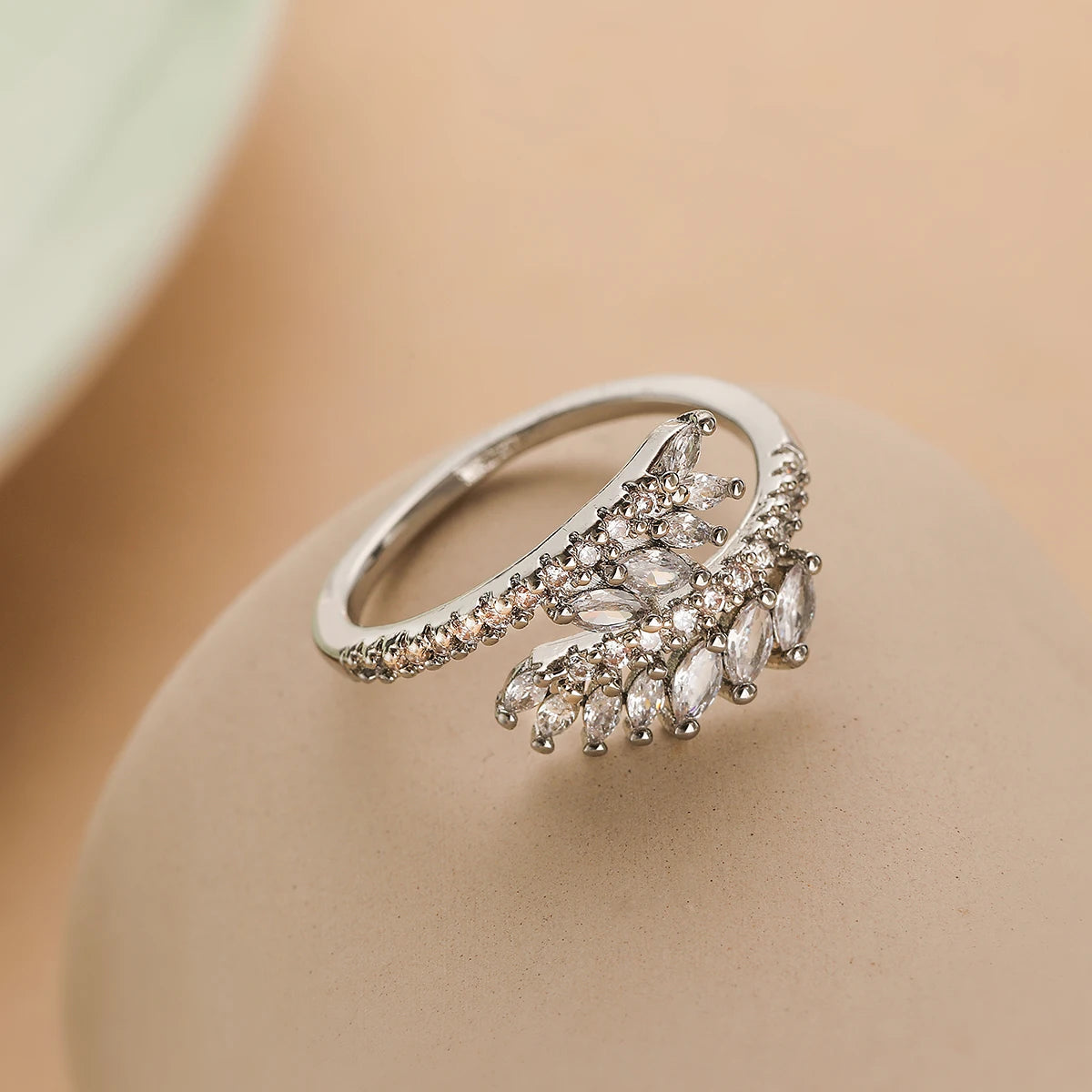 European and American wheat ear geometric opening ring, female niche high-end versatile ring, new